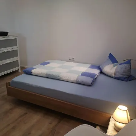 Apartment Fewo Ruegshofen